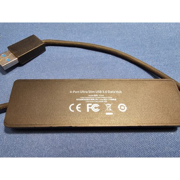 Anker 4-Port USB 3.0 Hub, Ultra-Slim Data USB Hub with 2 Ft Extended Cable A7516 - Picture 4 of 4